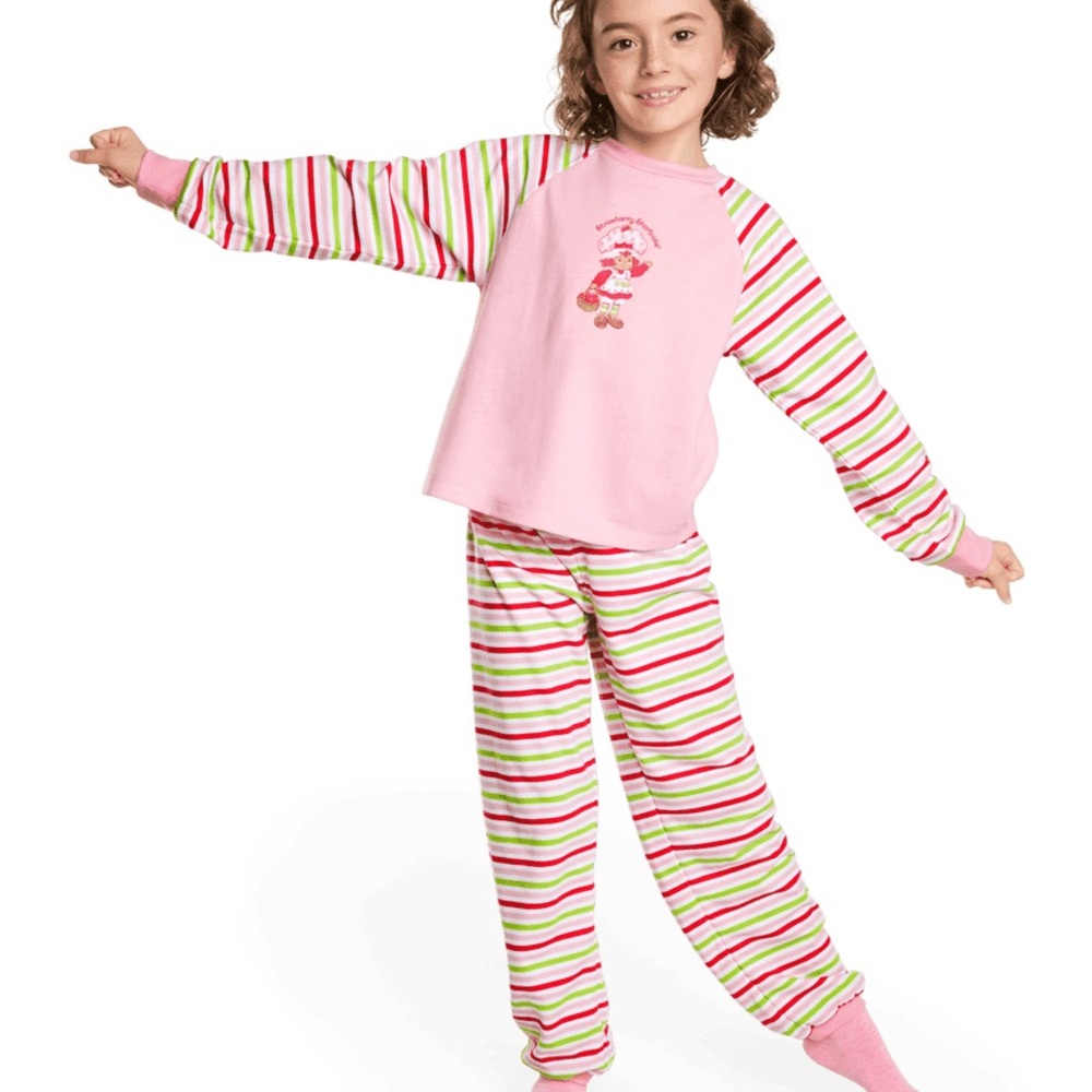 American Girl - Courtney’s Strawberry Shortcake Girl Pajamas- Small (7/8)